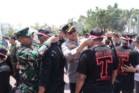 RIBUAN PENDEKAR DAN ORMAS DI MAGET