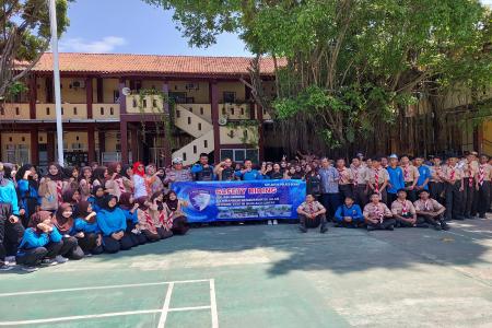 Sapa Pelajar Satlantas Polres Demak Edukasi Tertib Lalu Lintas dan Sa