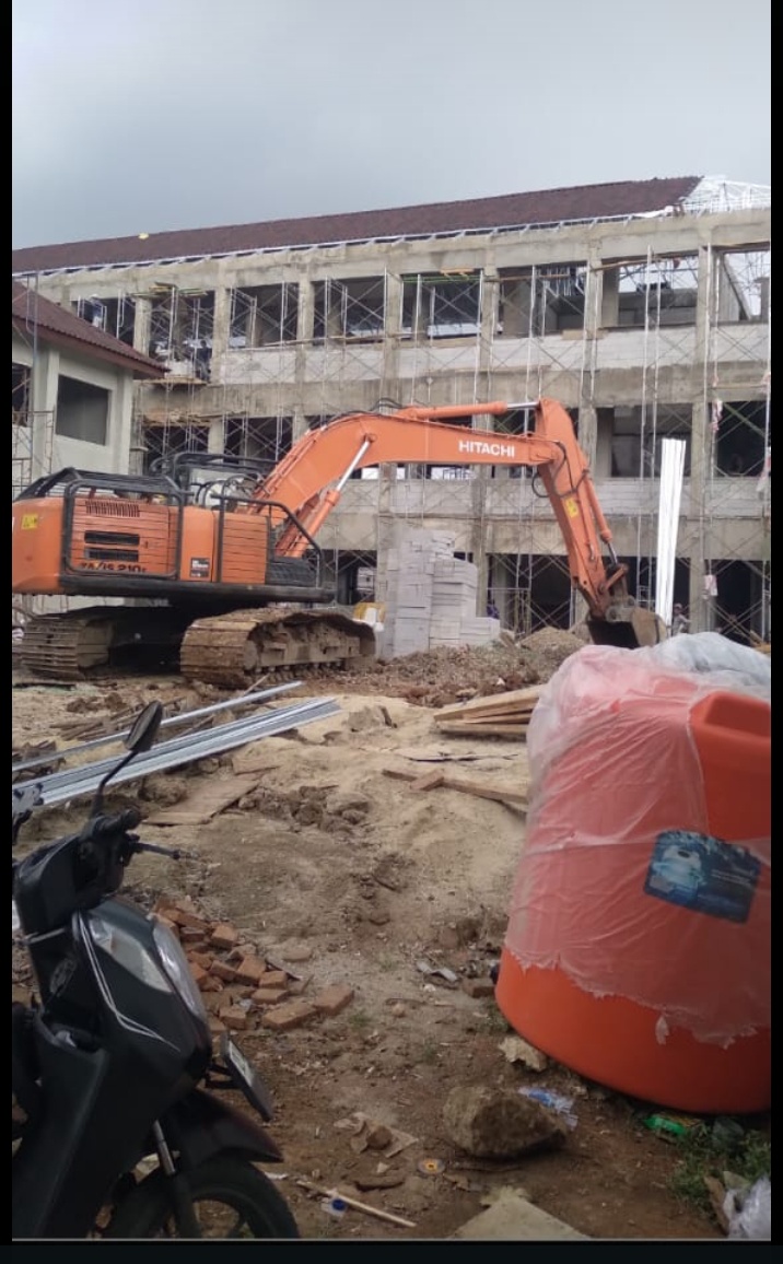 Publik-gerah,-pengawasan-proyek-sekolah-sma-smk-di-wilayah-desa-karet-kabupaten-tangerang